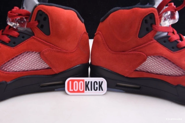 DD0587-600 Retro Red (2021) 5 Jordan Raging Bulls 0803